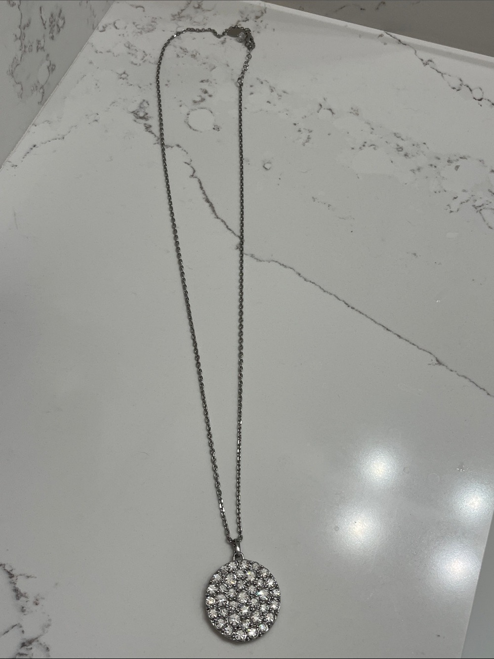 Round Crystal Pendant Necklace in Silver